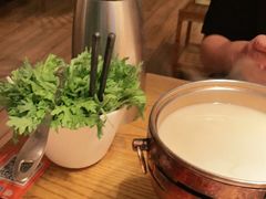 -爱碗亭·鲜炒湖南菜(壹城中心店)
