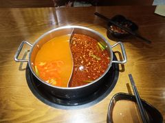 -呷哺呷哺(普陀乐购真北店)