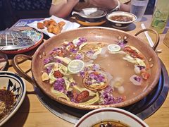 -洱火云南酸菜牛肉火锅(石景山当代商城店)