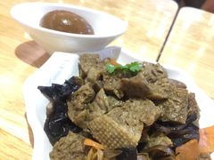 -玖鲜小笼(中山广场店)