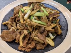 -桥边小楼·手工云南菜·古城观景小楼