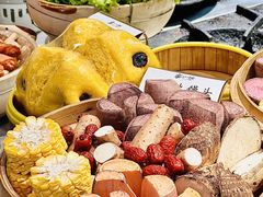 -宴小馆·小海鲜青岛菜(五四广场店)