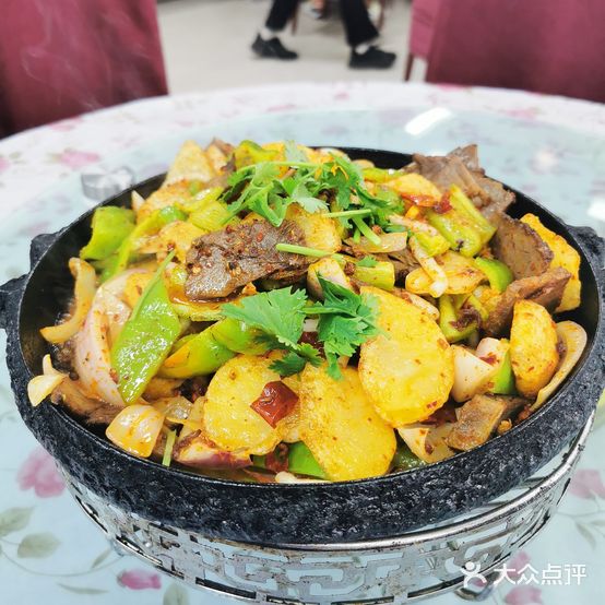 青海特色美食小炒