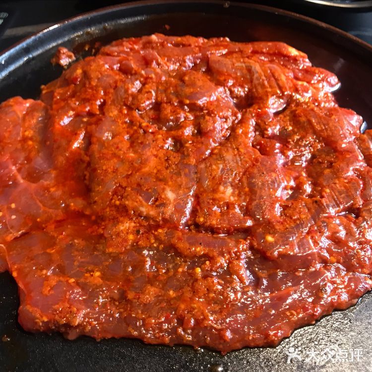 暗黑风系列装饰的连锁火锅店