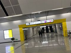 -红土地(地铁站)