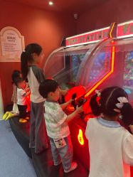 -奈尔宝家庭中心·亲子餐厅(鄞州万达店)