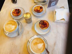 -Majestic Café