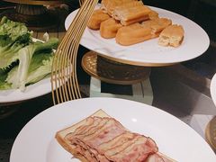 -昆山裕元花园酒店·温莎西餐厅