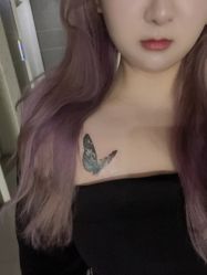 -鳌首刺青纹身 穿孔饰品店