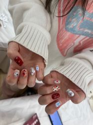 -斯馨·健康美甲美睫