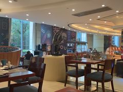 -元一希尔顿酒店·鲜切牛肉火锅禅自助餐厅