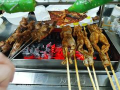 -老广烧烤(骆驼山康馨园店)