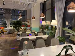 -荣耀.西式融合餐厅(留云湖店)