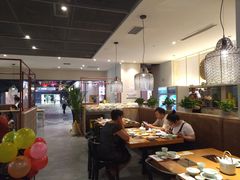 大堂-德香苑脆皮烤鸭·经典(爱融荟城店)