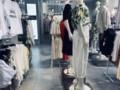 -H&M(天一广场店)