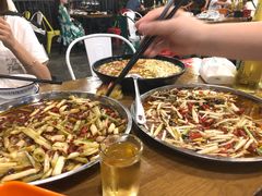 -邱金小炒·30 年盐帮江湖菜(自贡店)