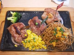 -豪客来牛排(重庆三峡广场步行街1704店)