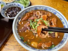 卤煮火烧-门框胡同百年卤煮(新街口店)