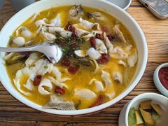 -YAFEE雅菲 川·湘·粤融合菜(魏公村店)