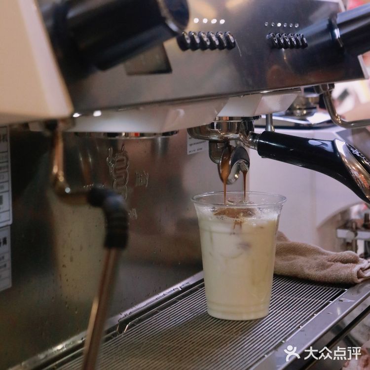 下沙新店！干了这杯rich咖啡☕马上变rich‼️