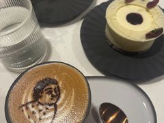 -潮一不贰·法式甜品·生日蛋糕·西式简餐(外滩店)