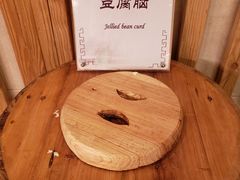 -君来湖滨饭店·玫瑰园