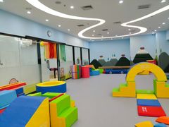 -美国谷斯妈妈早教中心 (陆家嘴店)