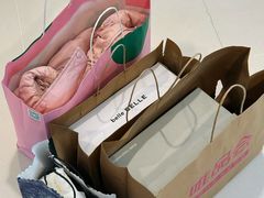 -唯品会(北京国瑞城店)