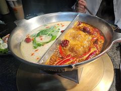 -湊湊火锅·茶憩(新中关购物中心店)