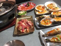 -围炉肉舍丹东海鲜烤肉·烤活鳗(步行街店)