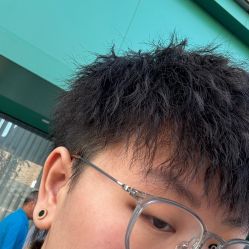 -苏豪美发S A L O N烫发染发