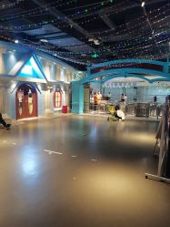 -点点梦想城(鑫苑都汇店)