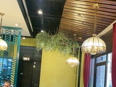 -黄泥岗·地道湖北菜(奥特莱斯店)