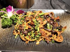 -松茸小馆·云南特色餐厅