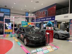 -润华上汽大众(济南汽车公园店)