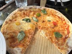 -自然食集西餐厅(泰晤士小镇店)
