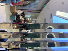 -奈雪的茶(亨特国际广场店)