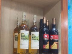 -小海豚•老字号海鲜餐厅(天涯店)