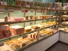 面包甜点陈列柜-爱维尔阳光蛋糕(越湖店)