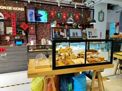 面包甜点陈列柜-熊叔熊婶面包房(团结湖店)