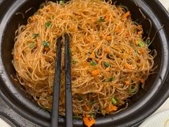 -五谷芳乳鸽王(海景店)