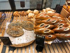 -Dough&Joe团憩(瑞虹天地月亮湾店)