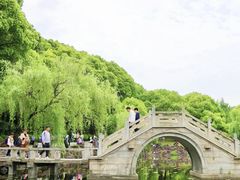 -灵岩山风景区
