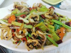 -覃记海鲜美食餐厅