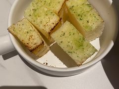 蒜香包-赤火牛排(金狮广场店)