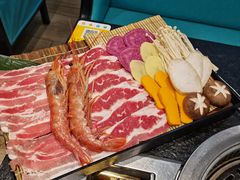 -烤路里·韩国品质自助烤肉(石路天虹4号店)