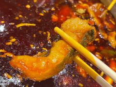 -肖肖酸萝卜鱼火锅(总店)