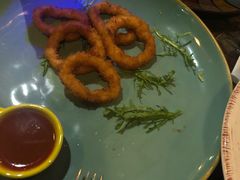 -SISTERS BAR RESTAURANT川意酒馆(嘉善老市H楼店)