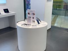 -Apple授权专营店(宝山万达店)