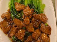 芥蓝牛肉-奥华餐厅·老张记(台基厂店)